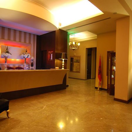 Hotel Doro City Tiranë Eksteriør bilde