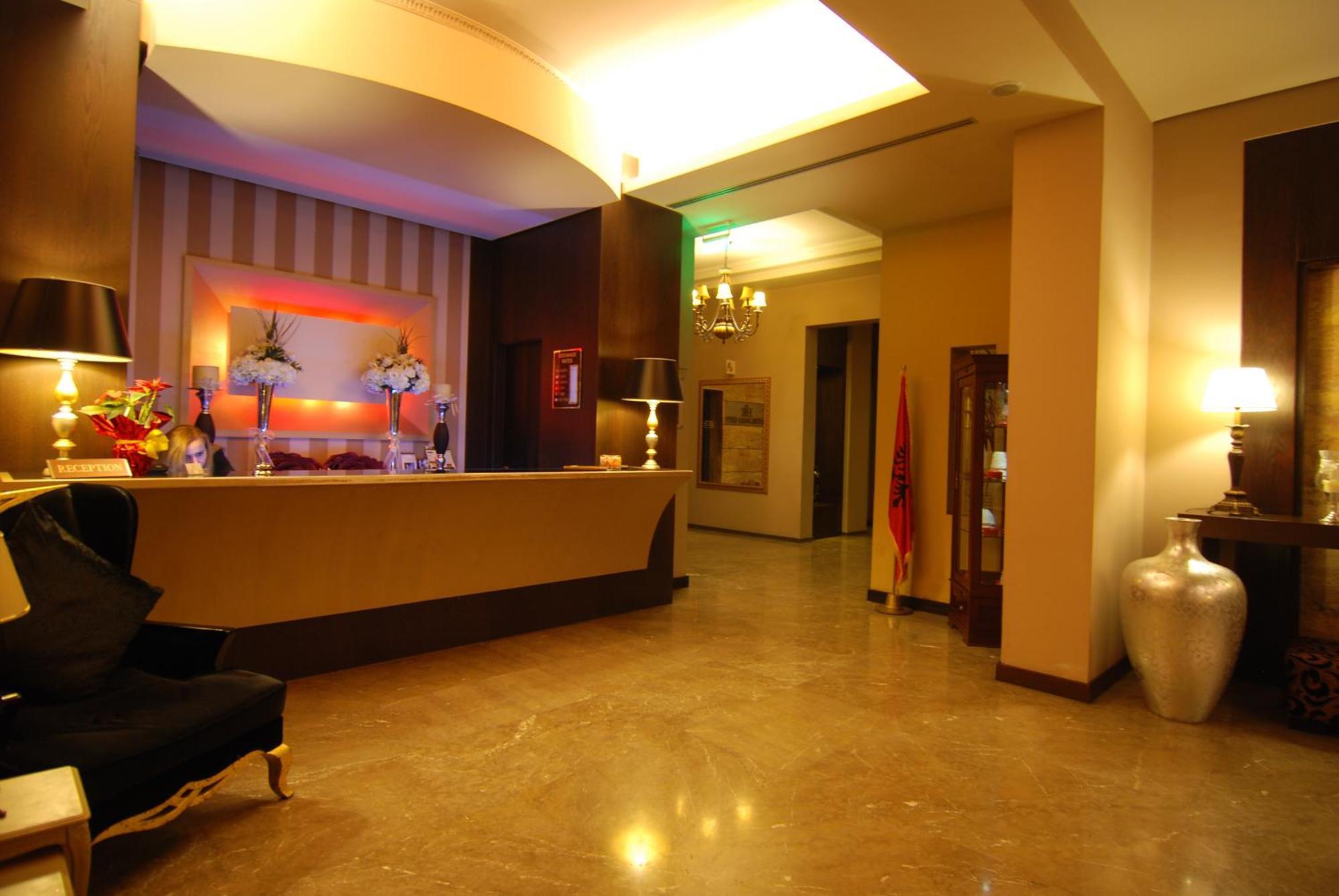Hotel Doro City Tiranë Eksteriør bilde