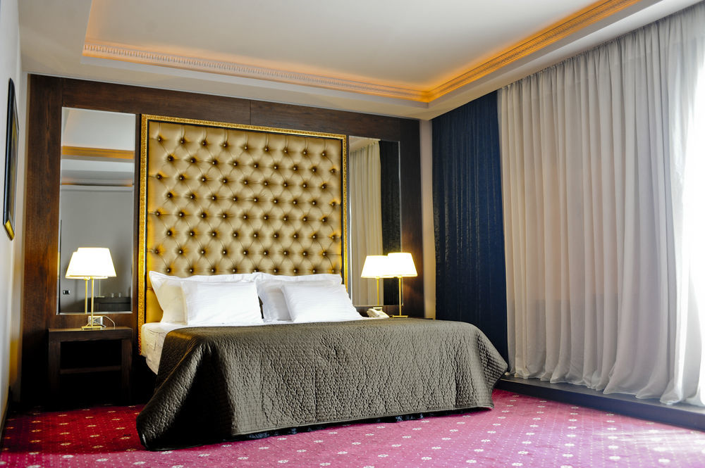 Hotel Doro City Tiranë Eksteriør bilde
