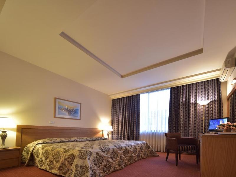 Hotel Doro City Tiranë Eksteriør bilde